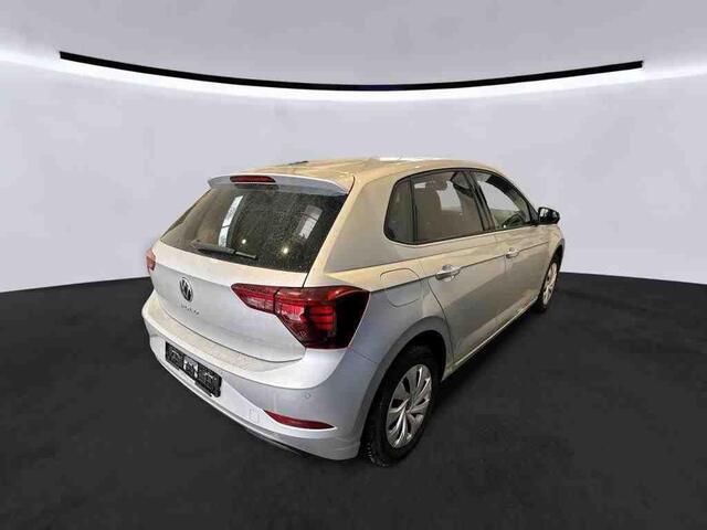 Volkswagen POLO 1.0 TSI Panoramadak | Virtual Cockpit | Carplay/Android | Getint Glas | LED | 16"Inch | Trekhaak |