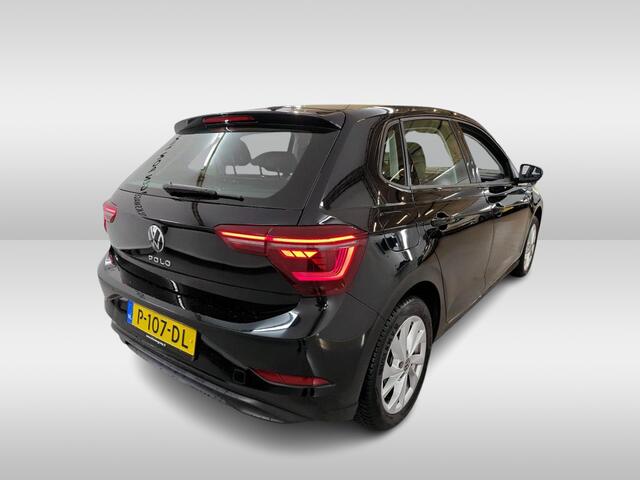 Volkswagen POLO 1.0 TSI Style Navigatie / Parkeersensoren / LED verlichting / 16"LM velgen / App-connect