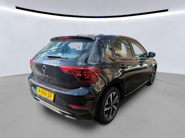 Volkswagen POLO 1.0 TSI 95pk DSG Life / Climate control / Parkeersensoren Achterzijde / Carplay / Getint Glas Achterzijde / 16'' LMV