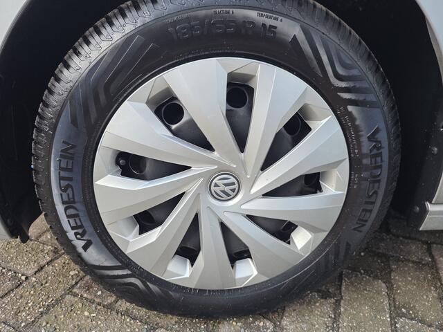 Volkswagen POLO 1.0 5DRS TEL CV CRUISE CONTROL AIRCO