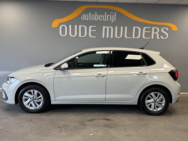 Volkswagen POLO 1.0 MPI Polo Carplay / Stoelverwarming/ Cruise/ Camera