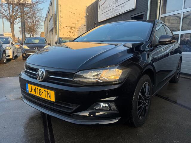 Volkswagen POLO 1.0 TSI 95PK Business DSG Clima Navi CarPlay! Inruil mogelijk!