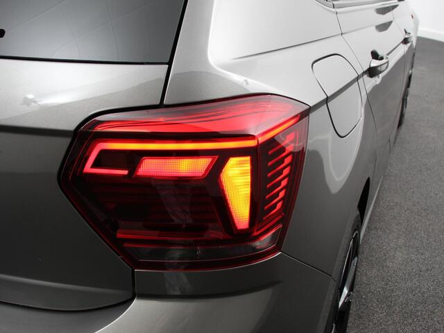 Volkswagen POLO 2.0 TSI GTI 200 PK | Navigatie | Climate control | Adaptieve cruise control | Digital dashboard | Parkeersensoren | Camera | Stoelverwarming | Apple Carplay/ Android Auto | LED | Lichtmetalen velgen