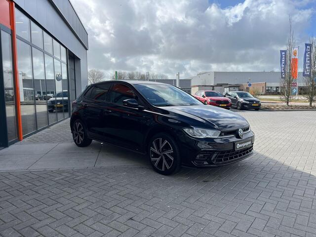 Volkswagen POLO 1.0 TSi Automaat R-Line | Panoramadak | Stoelverwarming | Camera | Adaptive Cruise | 17 Inch | 15.607 Km !!
