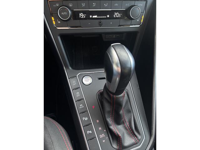 Volkswagen POLO 2.0 TSI GTI Pano Keyless Camera