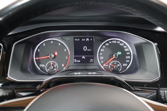 Volkswagen POLO 1.0 TSI Highline | Acc | Carplay | Climate | Pdc | NL-auto