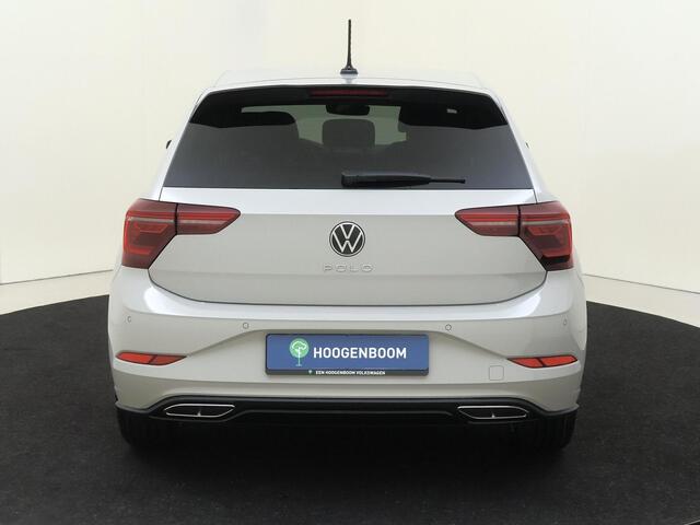 Volkswagen POLO R-Line Edition | 'App-Connect' draadloze smartphone integratie | Achterlichten LED | Afstandscontrolesysteem (Front Assist)