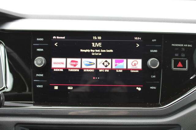 Volkswagen POLO 2.0 TSI GTI 220PK Navi Apple Car Climate/Cruise F1 Paddles 18LM