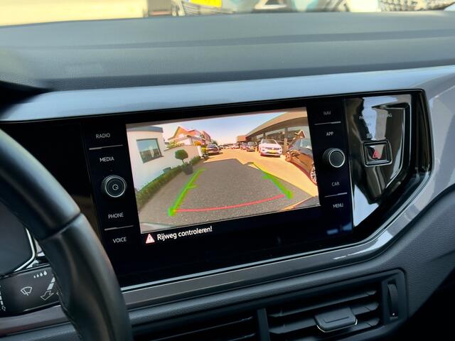 Volkswagen POLO 1.0 TSI HIGHLINE R-LINE 57D.KM!! NAVI CAMERA AIRCO APPLE-CARPLAY LED LMV PDC