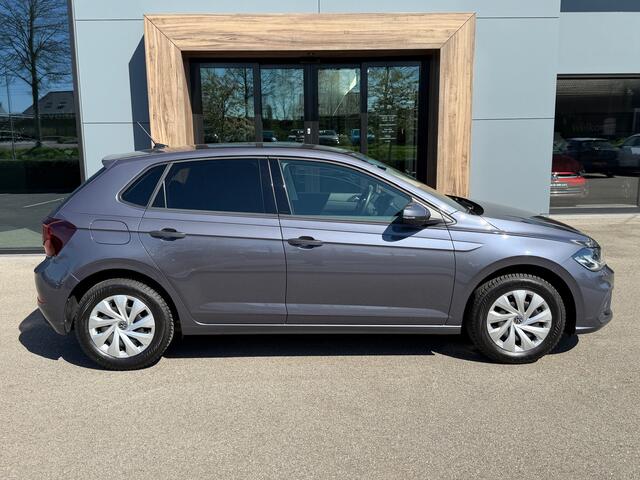 Volkswagen POLO 1.0 TSI Life | Climate | 4-Season | Stoelverwarming | Carplay | Navi | Extra getint glas | Rijklaar incl. garantie