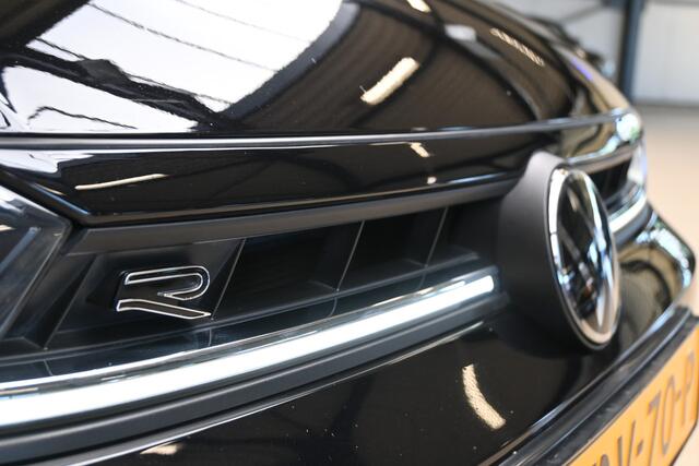 Volkswagen POLO 1.0 TSI 95pk R-Line | IQ. Light | Pano | Camera | 100% (Dealer) onderhouden label