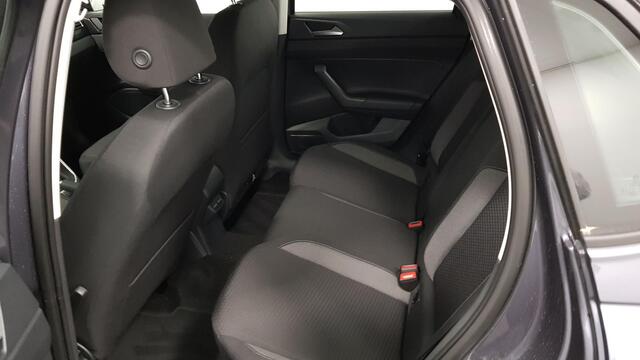 Volkswagen POLO 1.0 TSI DSG Life | Navigatie | Climate Control | Stoelverwarming | Digitale cockpit | Camera | Parkeer sensoren | Led | DAB