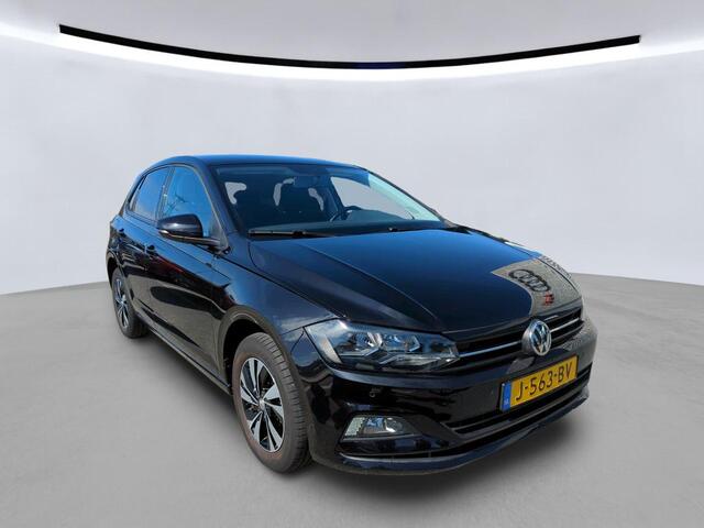 Volkswagen POLO 1.0 TSI Comfortline / App connect / Airco / Parkeersensoren V+A / Navigatie / Lichtmetaal 15 inch /