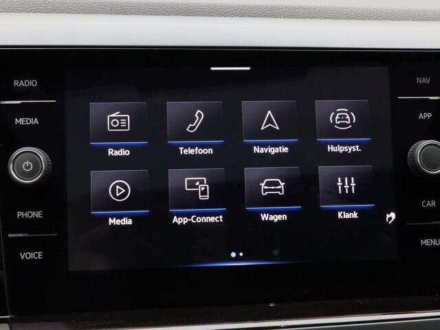 Volkswagen POLO 1.0 TSi Automaat R-Line Edition | Camera | Stoelverwarming | Panorama dak | Climatronic | CarPlay | 17 Inch | 22.867 Km !!