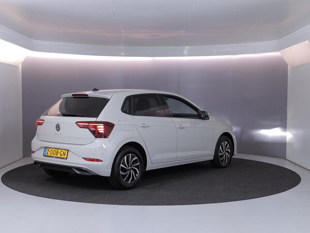 Volkswagen POLO 1.0 TSI Life 95pk 5bak| digital display Camera| 15'LM-velgen
