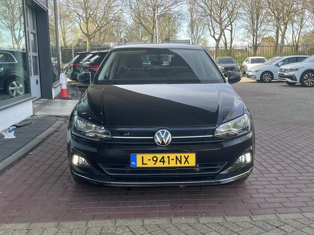 Volkswagen POLO 1.0 TSI Highline Climate control / adaptive cruise / DSG / Navi / Apple carplay / Parkeersensoren