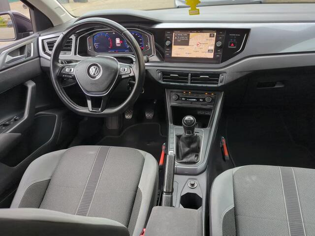Volkswagen POLO 1.0 TSI Highline | Multimedia | Parkeersenoren | 16" | VERWACHT |