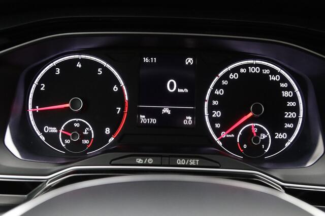Volkswagen POLO 1.0 TSI 96 PK Highline, Camera, Carplay, Adap. Cruise Control