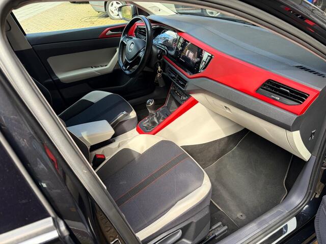 Volkswagen POLO 1.0 TSI BEATS HIGHLINE