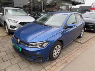 volkswagen-polo-1.0-life--carplay-