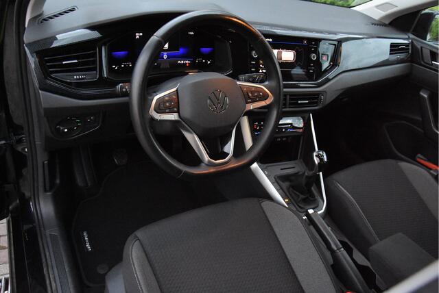 Volkswagen POLO 1.0 TSI Life PDC LED Navi ECC stoelverwarming NAP Business edition