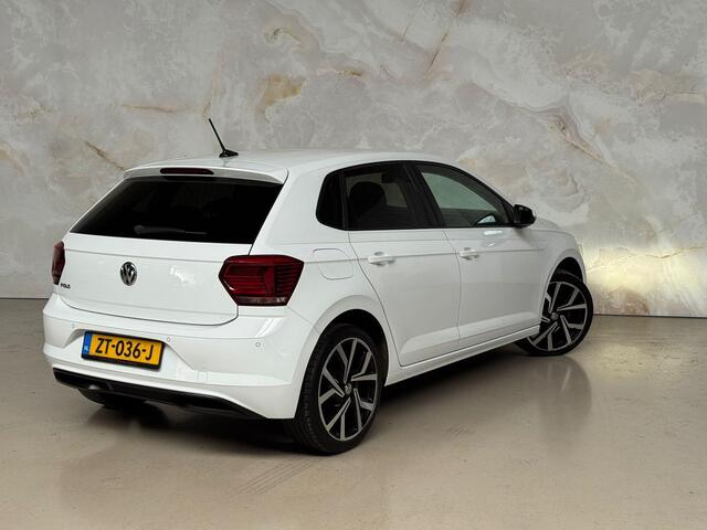 Volkswagen POLO 1.0 TSI - Automaat / carplay / navi /