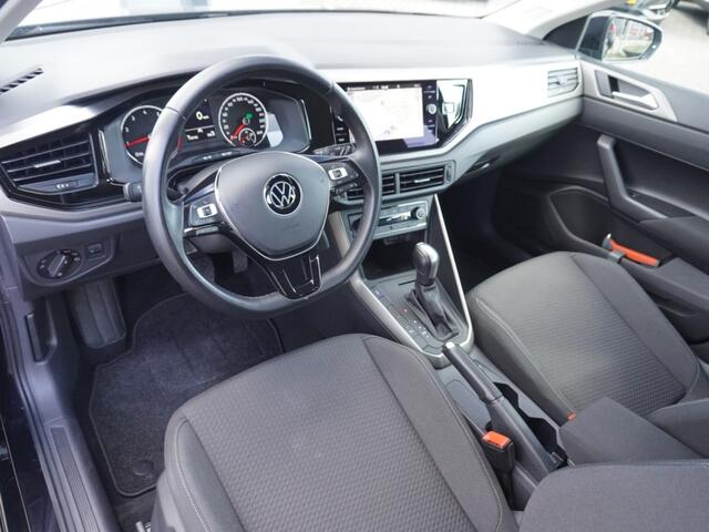 Volkswagen POLO 1.0 TSI Comfortline Automaat | Clima | Park. sensoren | CarPlay