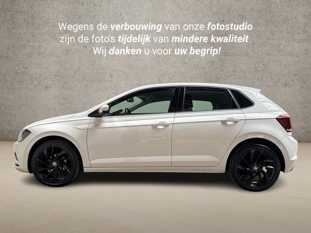 Volkswagen POLO 1.0 Sportline (APPLE CARPLAY, GROOT NAVI, LM VELGEN, SPORTSTOELEN, CRUISE, LEDER STUURWIEL, NIEUWSTAAT)
