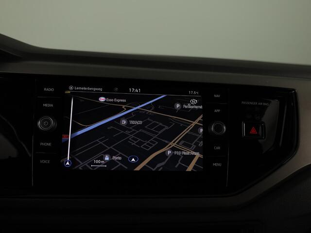 Volkswagen POLO 1.0 TSI Comfortline 95 PK DSG | Navigatie | Panorama dak | Parkeersensoren voor en achter | LM velgen |