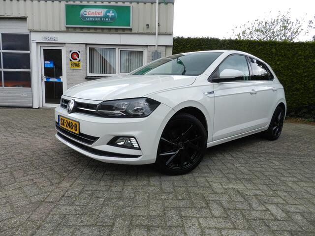 Volkswagen POLO 1.0 TSI Comfortline - ACC - Apple Carplay Android Auto - Privacy Glass achter - 17'' LM Velgen OZ - All Season banden nieuw