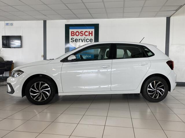Volkswagen POLO 1.0 TSI Life automaat 5 Drs Carplay /Stoelverwarming / Navigatie / Cruise controle