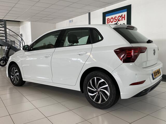 Volkswagen POLO 1.0 TSI Life automaat 5 Drs Carplay /Stoelverwarming / Navigatie / Cruise controle