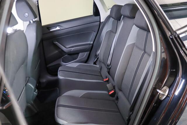 Volkswagen POLO 1.0 TSI Style IQ Light, Navigatie, Stoelverwarming, Apple CarPlay/Android Auto