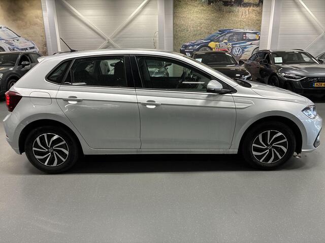 Volkswagen POLO 1.0 TSI 95pk DSG Life Edition · Apple/Android Car Play · Cruise Control · Clima · Verkeersbord Detectie · P-Sensoren · Elek. Inklapbare Spiegels · Garantie t/m 22-05-2027