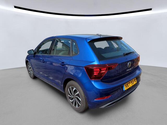 Volkswagen POLO 1.0 TSI Life Business / AUTOMAAT/ AIRCO/ PARK. SENSOREN + CAMERA/ DIGITAL DASH/ 15" LMV