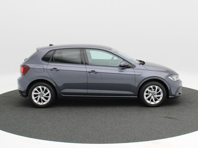 Volkswagen POLO 1.0 TSi Life | Stoelverwarming | Parkeersensoren | Naviagtie | Adaptive Cruise | Climatronic | Carplay | 17 Inch | 76.545 Km !!