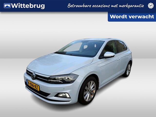 Volkswagen POLO 1.0 TSI 95pk Highline Executive / Navigatie / Carplay / Parkeer sensoren V+A / Carplay / 16'' LMV