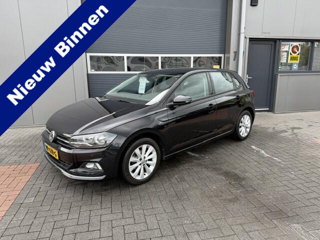 Volkswagen POLO 1.0 TSI 70kw 95pk Highline Adaptive Cruise, PDC ,Navigatie , Stuurwiel multifuntioneel, Carplay, LMV 16", Sportstoelen. complete historie bekend NL auto met NAP