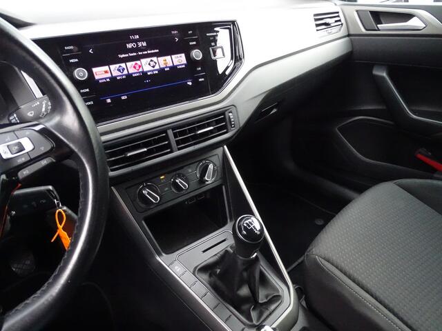 Volkswagen POLO 1.0 MPI Comfortline | 17" | Apple Carplay/Android Auto