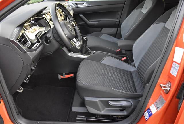 Volkswagen POLO 1.0 TSI Highline 2X R-Line Beats PDC Vol! NAP Business R