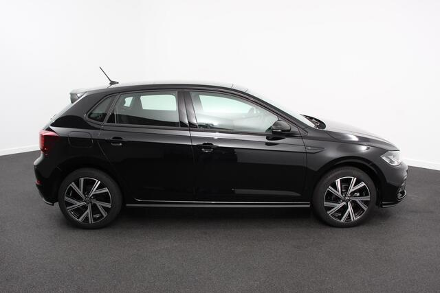 Volkswagen POLO 1.0 TSI DSG R-Line Panorama dak Navigatie App Connect/Apple Carplay/Android Auto Climate Control DAB LED Parkeer sensoren Camera Cruise control adaptieve Lichtmetalen velgen