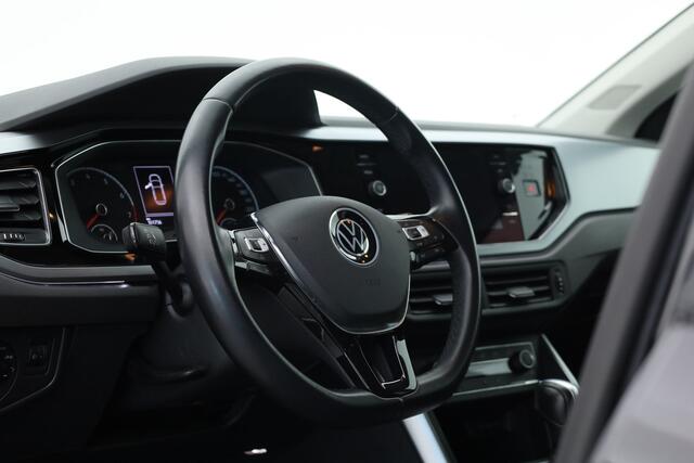Volkswagen POLO 1.0 TSI Highline | Adapt. Cruise | Stoelverw. | Apple CarPlay & Android Auto | PDC V+A | Navi |