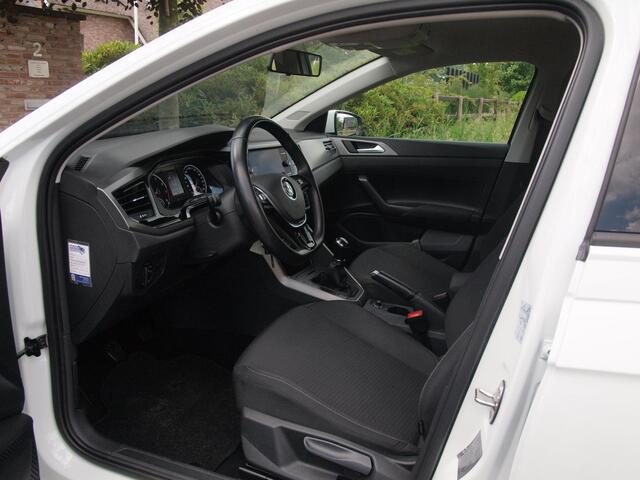 Volkswagen POLO 1.0 MPI Comfortline | Apple Carplay | Navi | Cruise Control | NL-Auto |