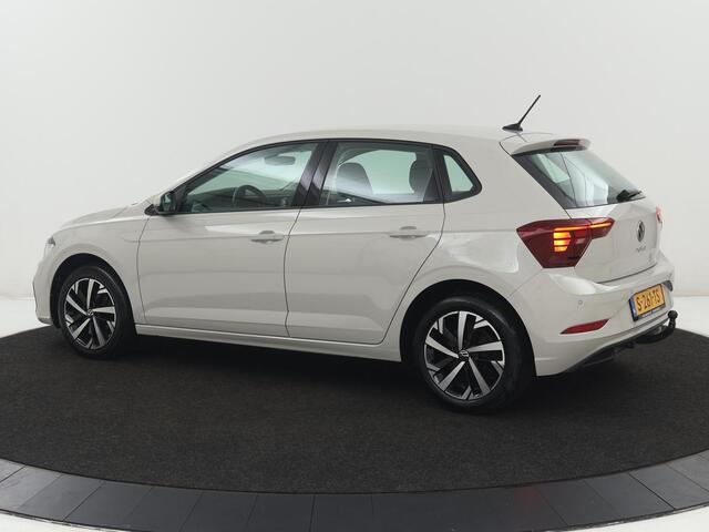 Volkswagen POLO 1.0 TSI Life Business | Stoelverwarming | Adaptive cruise | Carplay | Trekhaak | Navigatie | Full LED | 16'' | Climate control | DAB | Bluetooth