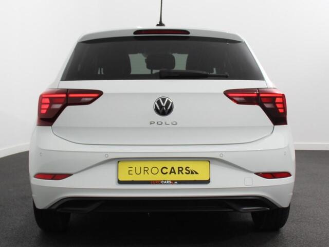 Volkswagen POLO 1.0 TSI Move Navigatie App Connect / Android Auto / Apple Carplay Climate Control Parkeer sensoren Lichtmetalen Velgen Dab Digitale Cockpit