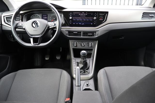 Volkswagen POLO 1.0 TSI Comfortline Nederlandse auto! Adaptieve cruise control/Airco/Parkeersensoren rondom/Navigatie/DAB