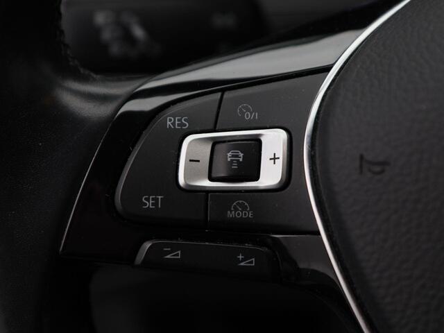 Volkswagen POLO 1.0 TSi Comfortline | Adaptive Cruise | Airco | Parkeersensoren | Carplay | Navigatie | 98.267 Km !!