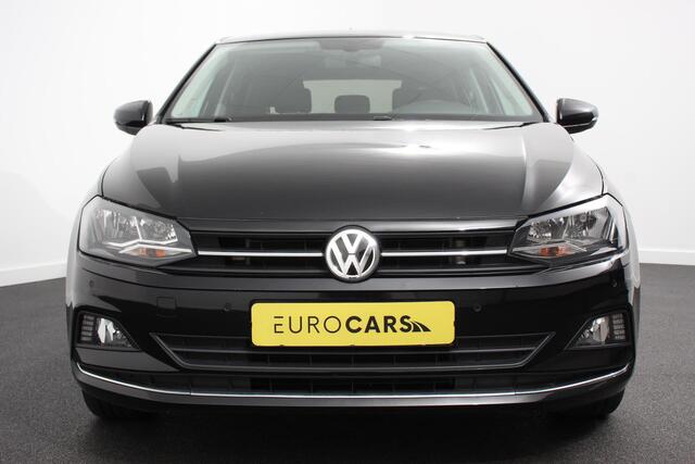 Volkswagen POLO 1.0 TSI DSG Highline 116 Pk Navigatie Parkeersensoren Voor + Achter Adaptieve Cruise Control Lichtmetalen Velgen