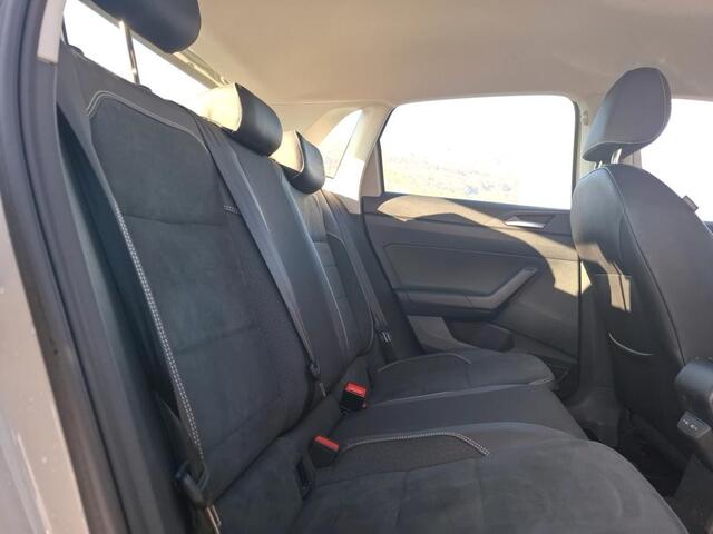 Volkswagen POLO 1.0 TSI Style - Climate control - Stoelverw. - Navi - CarPlay