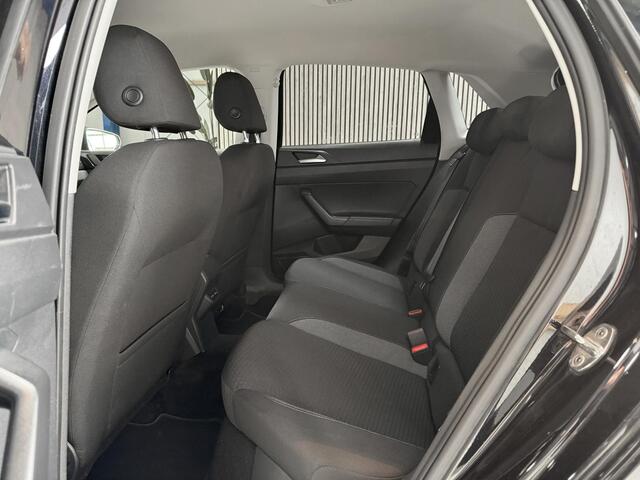 Volkswagen POLO 1.0 TSI Style 110 PK - VITRUAL COCKPIT - AUTOMAAT - STOELVERWARMING - CARPLAY - PARKEERCAMERA - CRUISE CONTROL - LICHTMETALEN VELGEN